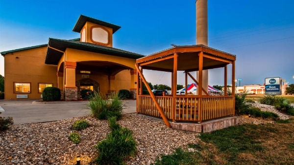 Best Western J. C. Inn image 10